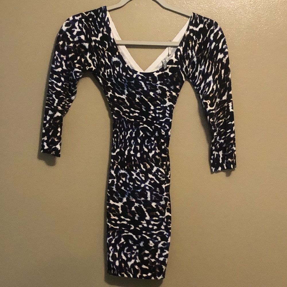 LADYS GUESS DRESS